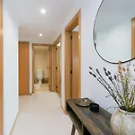 The Metropolitan- Premium-wohnung Mit Balkon- Parkplatz By Interhome Apartment Lisbon