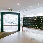 Апартаменти The Metropolitan- Premium-wohnung Mit Balkon- Parkplatz By Interhome *