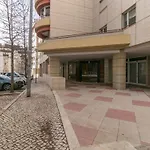 Apartment The Metropolitan- Premium-wohnung Mit Balkon- Parkplatz By Interhome *