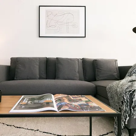 アパート The Metropolitan- Premium-wohnung Mit Balkon- Parkplatz By Interhome
