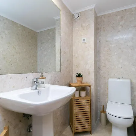 アパート The Metropolitan- Premium-wohnung Mit Balkon- Parkplatz By Interhome *