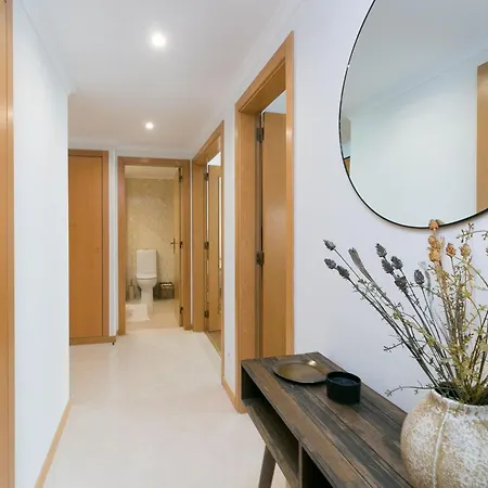 The Metropolitan- Premium-wohnung Mit Balkon- Parkplatz By Interhome アパート リスボン